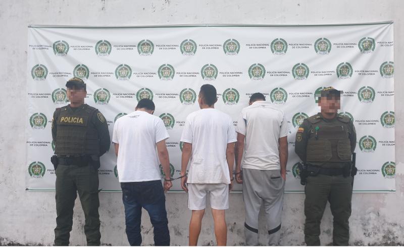Tres sujetos capturados en flagrancia por el delito de lesiones personales Tres sujetos capturados en flagrancia por el delito de lesiones personales