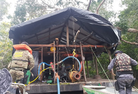 PF intensifica fiscalização para combater extração ilegal de ouro no Rio Roosevelt em Rondônia PF intensifica fiscalização para combater extração ilegal de ouro no Rio Roosevelt em Rondônia