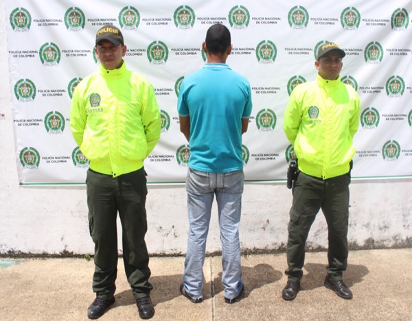 Capturado sujeto con antecedentes judiciales Capturado sujeto con antecedentes judiciales