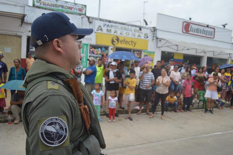 Con orgullo y elegancia, el Grupo Aéreo del Amazonas desfiló en Leticia