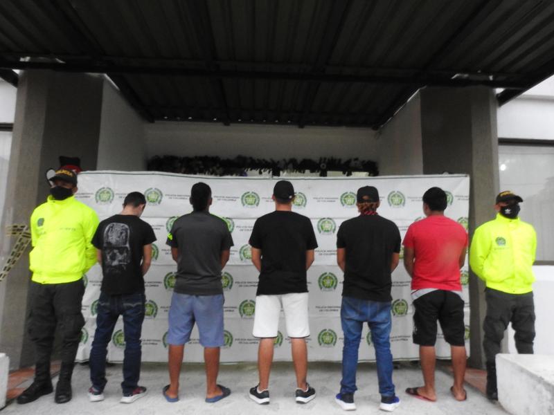 MEDIANTE REGISTRO Y ALLANAMIENTO, POLICÍA EFECTÚO 03 CAPTURAS Y 02 APREHENSIONES MEDIANTE REGISTRO Y ALLANAMIENTO, POLICÍA EFECTÚO 03 CAPTURAS Y 02 APREHENSIONES