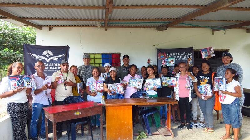 Herramientas de aprendizajes llegan a comunidades amazonenses Herramientas de aprendizajes llegan a comunidades amazonenses