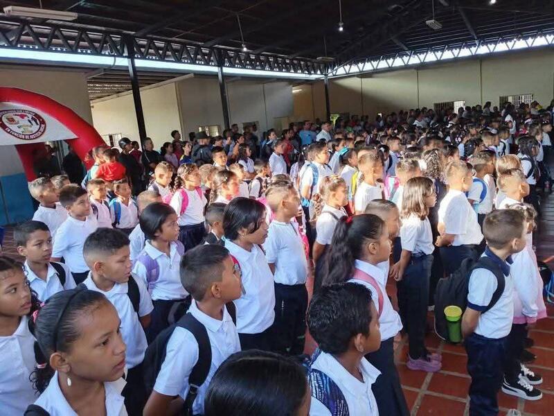 AMAZONAS  DA INICIO OFICIAL AL AÑO ESCOLAR 2025 CON COMPROMISO Y ALEGRÍA 