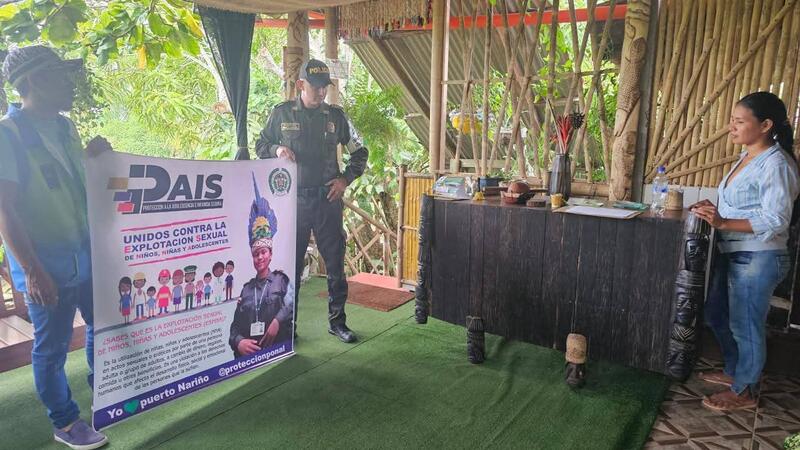 La Policía Nacional refuerza la protección infantil en el Amazonas con la campaña 'CUIDA' en Puerto Nariño