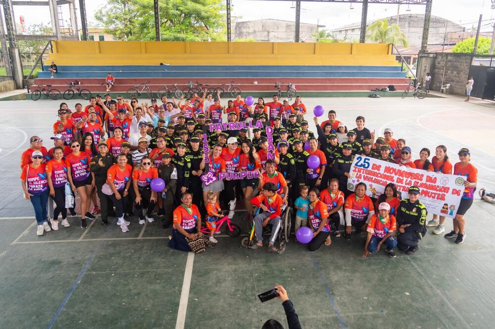 Conmemoración al día internacional para la eliminación de la violencia contra las mujeres 