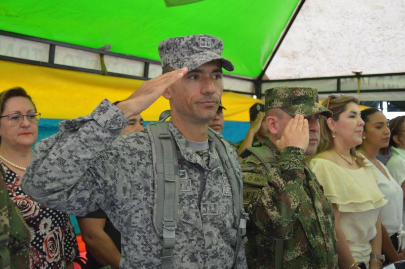 Fuerza Aérea Colombiana participa en la ceremonia de transmisión de mando de la PONAL en la Amazonía