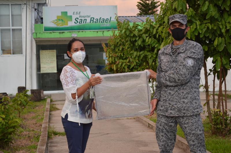 Aerosol Box fue entregado al Hospital San Rafael de Leticia por su Fuerza Aérea ante pandemia por Covid-19