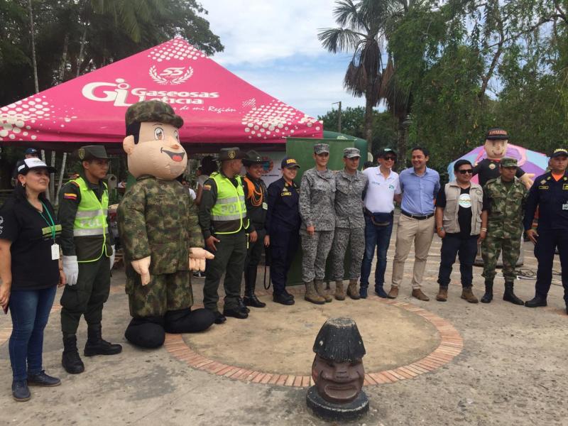 Grupo Aéreo del Amazonas participa en la tercera Jornada de Recolección de Residuos de Posconsumo