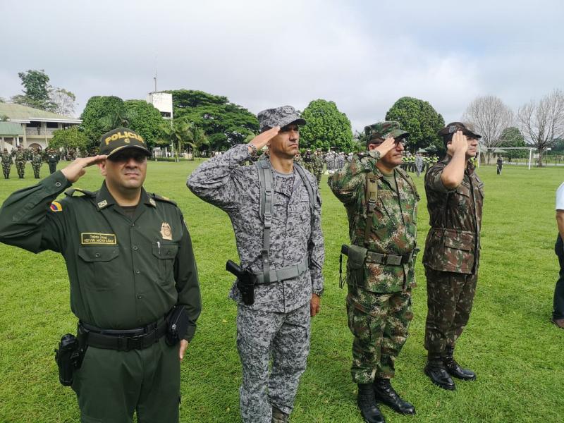 Fuerza Pública de Colombia, Brasil y Perú, honran los Símbolos Patrios en la triple frontera