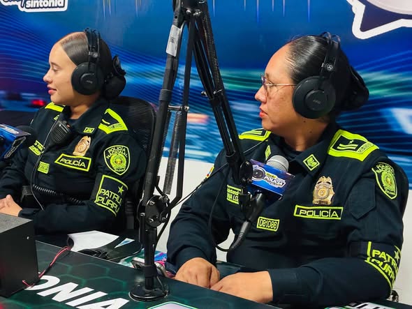 La Patrulla Púrpura fortalece la prevención de las violencias basadas en género e intrafamiliar en Leticia La Patrulla Púrpura fortalece la prevención de las violencias basadas en género e intrafamiliar en Leticia