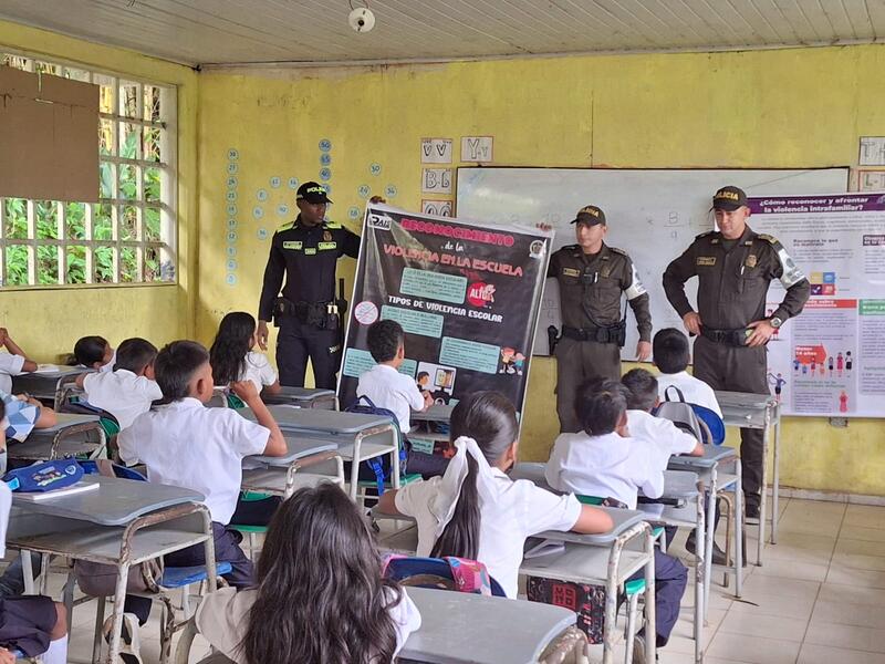 CAMPAÑA CONTRA EL MALTRATO INTRAFAMILIAR DE NIÑOS Y NIÑAS 