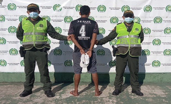 CAPTURADO EN LETICIA UN HOMBRE POR EL DELITO DE HURTO CAPTURADO EN LETICIA UN HOMBRE POR EL DELITO DE HURTO