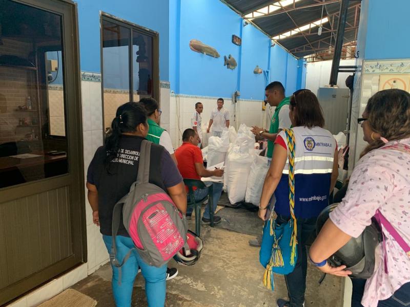 ICBF lideró jornada contra el trabajo infantil en bodegas de pescado de Leticia, Amazonas ICBF lideró jornada contra el trabajo infantil en bodegas de pescado de Leticia, Amazonas