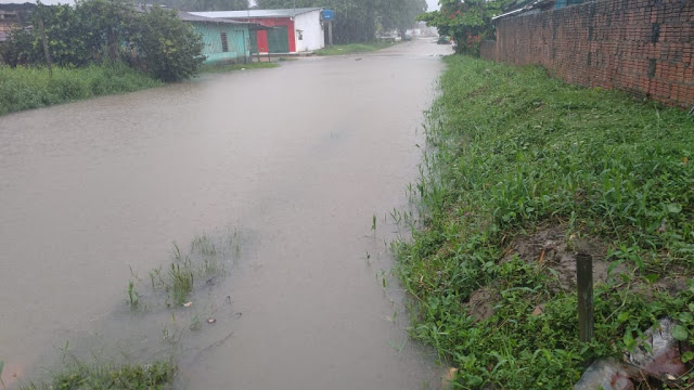 Chuva castiga Tabatinga com alagamentos Chuva castiga Tabatinga com alagamentos