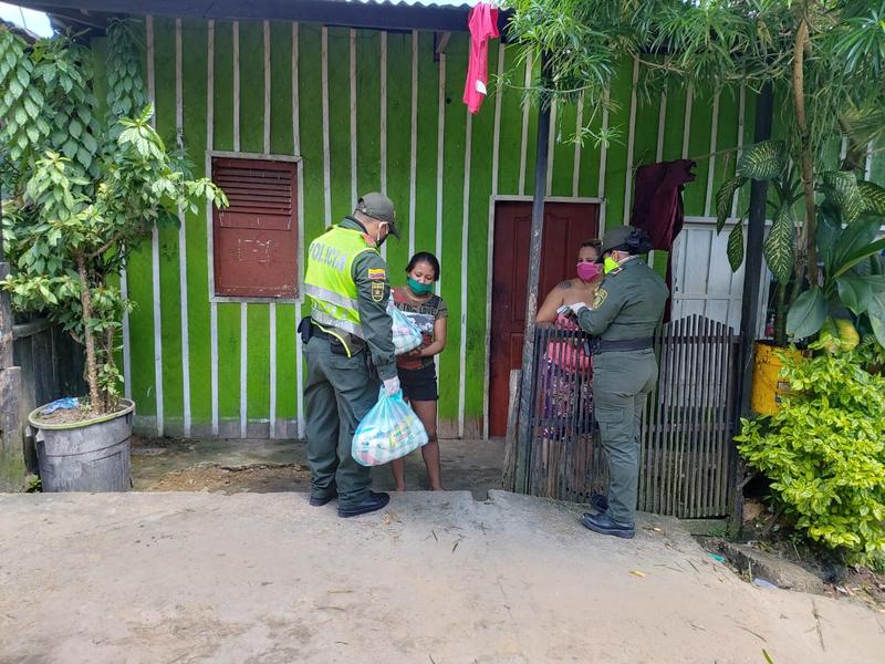 POLICÍA NACIONAL AUMENTA LAS ACCIONES POR EL BIENESTAR DE LAS FAMILIAS EN EL AMAZONAS POLICÍA NACIONAL AUMENTA LAS ACCIONES POR EL BIENESTAR DE LAS FAMILIAS EN EL AMAZONAS