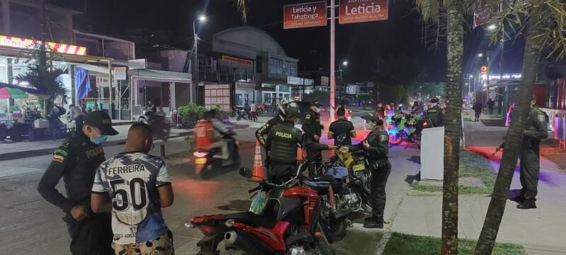 SUJETO ES CAPTURADO POR PRESUNTO ACTO SEXUAL CON MENOR DE 14 AÑOS SUJETO ES CAPTURADO POR PRESUNTO ACTO SEXUAL CON MENOR DE 14 AÑOS