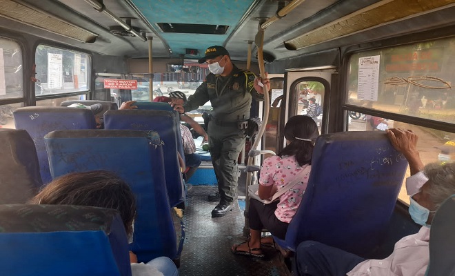 POLICÍA REALIZÓ CONTROL AL TRANSPORTE DE SERVICIO PÚBLICO EN LETICIA