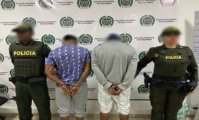 DOS SUJETOS FUERON CAPTURADOS EN LA CIUDAD DE LETICIA POR UNIFORMADOS DE LA POLICÍA NACIONAL DOS SUJETOS FUERON CAPTURADOS EN LA CIUDAD DE LETICIA POR UNIFORMADOS DE LA POLICÍA NACIONAL