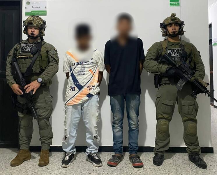 GRUPO ESPECIAL DE LA POLICÍA, CAPTURÓ A DOS SUJETOS QUE PRETENDÍAN ATENTAR CONTRA LA FUERZA PÚBLICA EN LETICIA