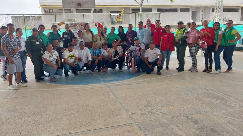 LA PATRULLA PAÍS, LLEGO AL COLEGIO "PACHO VELA" LA PATRULLA PAÍS, LLEGO AL COLEGIO "PACHO VELA"