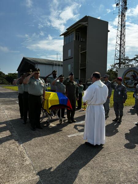 CON HONOR DESPEDIMOS AL PATRULLERO FABIAN ANDRES FERREIRA PARRA 