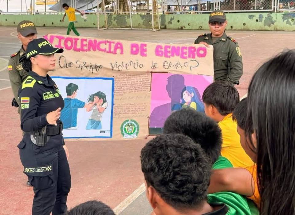Patrulla Púrpura lideró jornada de prevención contra la violencia basada en género en Puerto Nariño