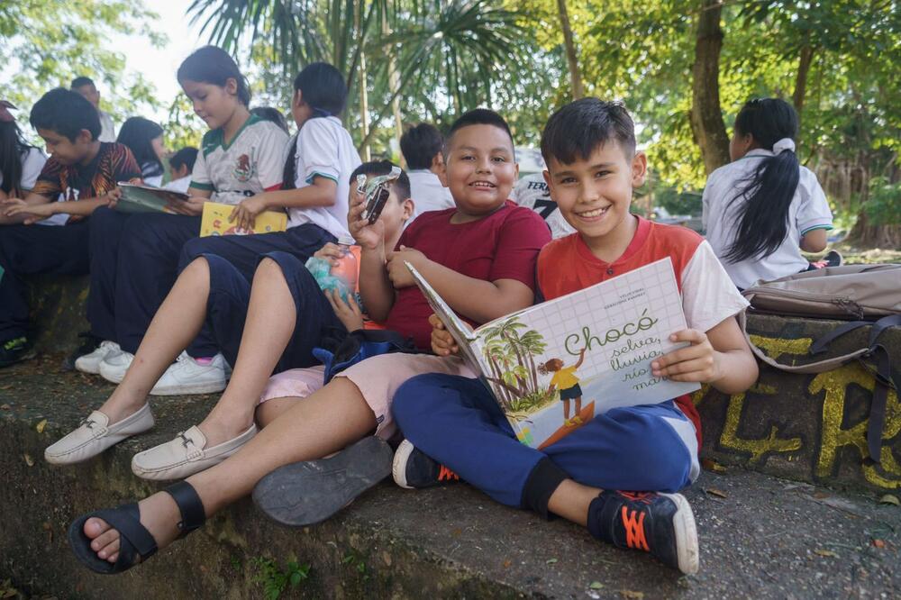 “Tarde mágica en el Picnic Literario fortalece la lectura y la convivencia familiar” “Tarde mágica en el Picnic Literario fortalece la lectura y la convivencia familiar”