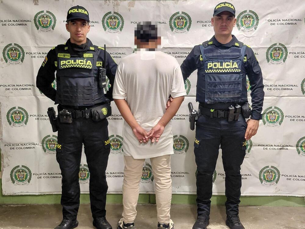 APREHENDIDO MENOR DE EDAD POR PRESUNTO TRÁFICO DE ESTUPEFACIENTES EN LETICIA APREHENDIDO MENOR DE EDAD POR PRESUNTO TRÁFICO DE ESTUPEFACIENTES EN LETICIA