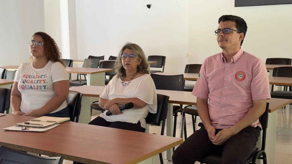 Universidad Nacional Sede Amazonia avanza en análisis para posible apertura del programa de Enfermería mediante el PAET