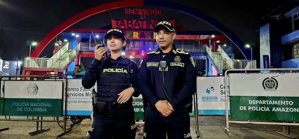 Policía Nacional y autoridades fortalecen medidas de seguridad con cierre de fronteras en Leticia Policía Nacional y autoridades fortalecen medidas de seguridad con cierre de fronteras en Leticia