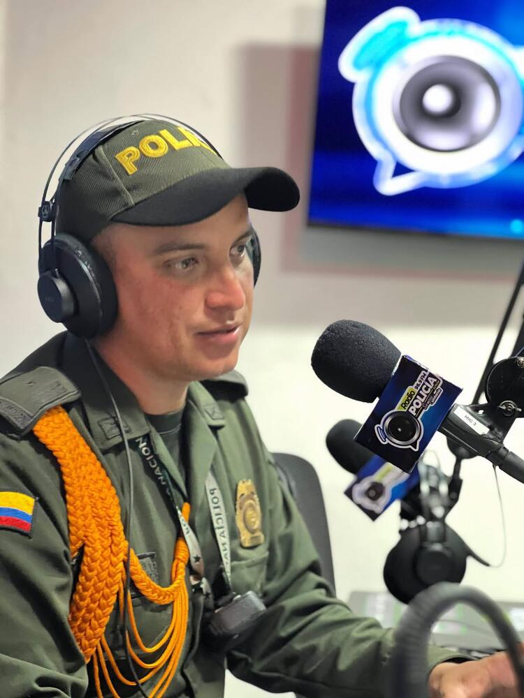 Policía Nacional destacó en espacio radial el rescate exitoso del jaguar hallado en la Universidad Nacional Sede Amazonia Policía Nacional destacó en espacio radial el rescate exitoso del jaguar hallado en la Universidad Nacional Sede Amazonia