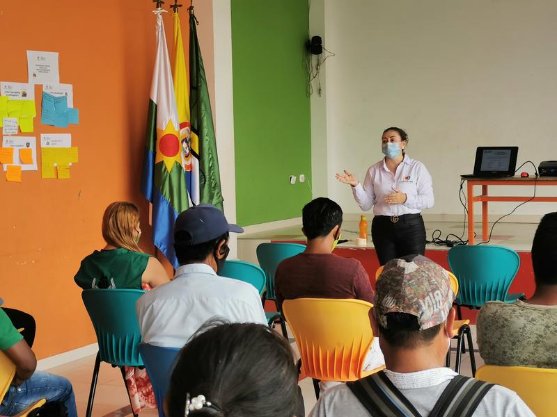 ICBF y Contraloría fomentan control social a los programas de primera infancia en Leticia, Amazonas