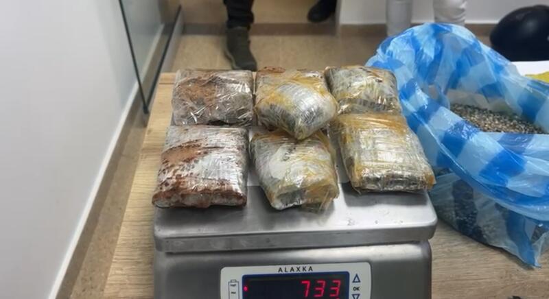 La Policía Nacional halló marihuana camuflada en productos comestibles en Leticia La Policía Nacional halló marihuana camuflada en productos comestibles en Leticia