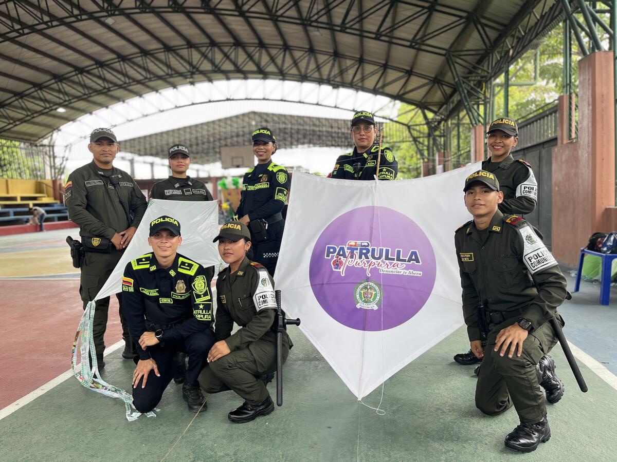 Volamos alto por la seguridad y el bienestar de nuestras familias.