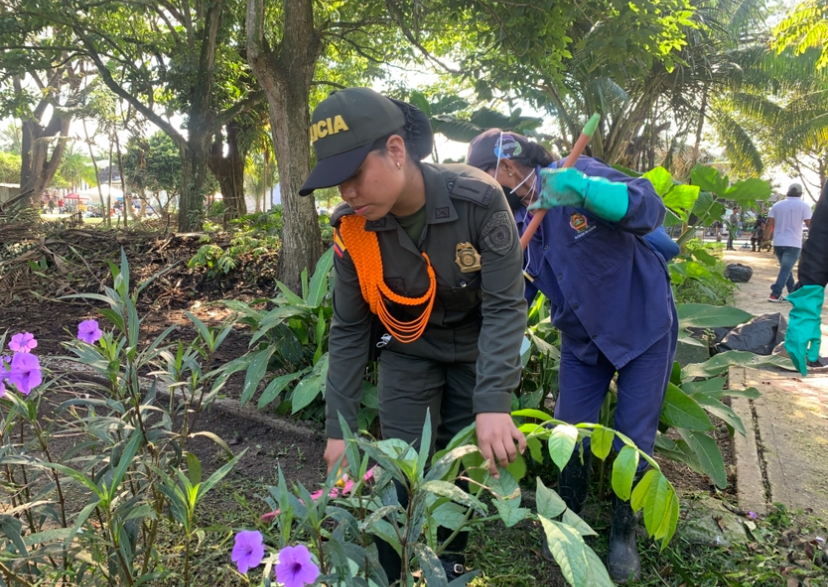 DEPARTAMENTO DE POLICÍA AMAZONAS FORTALECE ACCIONES DE PROTECCIÓN AL MEDIO AMBIENTE