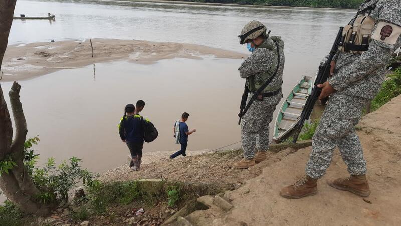 EJÉRCITO NACIONAL Y ARMADA DE COLOMBIA GARANTIZARON LA SEGURIDAD DE UN EXCOMBATIENTE EN EL PUTUMAYO