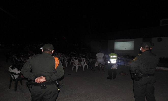 POLICÍA FORTALECE PARTICIPACIÓN CÍVICA EN BARRIO PORVENIR DE LETICIA POLICÍA FORTALECE PARTICIPACIÓN CÍVICA EN BARRIO PORVENIR DE LETICIA