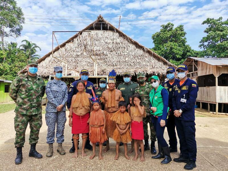 Maloca ancestral fue visitada por la Fuerza Pública para beneficiar a comunidad indígena en el Amazonas