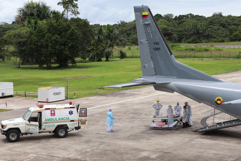Pacientes diagnosticados con COVID -19 en el Amazonas, continúan siendo trasladados por su Fuerza Aérea Colombiana