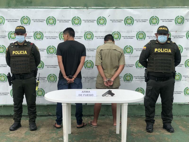 CAPTURADOS DOS SUJETOS POR EL DELITO DE TRÁFICO, FABRICACIÓN, PORTE O TENENCIA DE ARMAS DE FUEGO, PARTES Y MUNICIONES; Y HURTO CAPTURADOS DOS SUJETOS POR EL DELITO DE TRÁFICO, FABRICACIÓN, PORTE O TENENCIA DE ARMAS DE FUEGO, PARTES Y MUNICIONES; Y HURTO