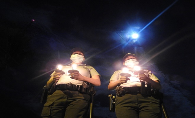 CELEBRAMOS LA HORA DEL PLANETA EN EL COMANDO DE DEPARTAMENTO DE POLICÍA AMAZONAS CELEBRAMOS LA HORA DEL PLANETA EN EL COMANDO DE DEPARTAMENTO DE POLICÍA AMAZONAS