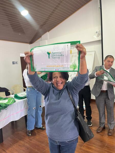 En Boyacá, 153 familias campesinas celebran porque ya  tienen los títulos de propiedad de sus tierras