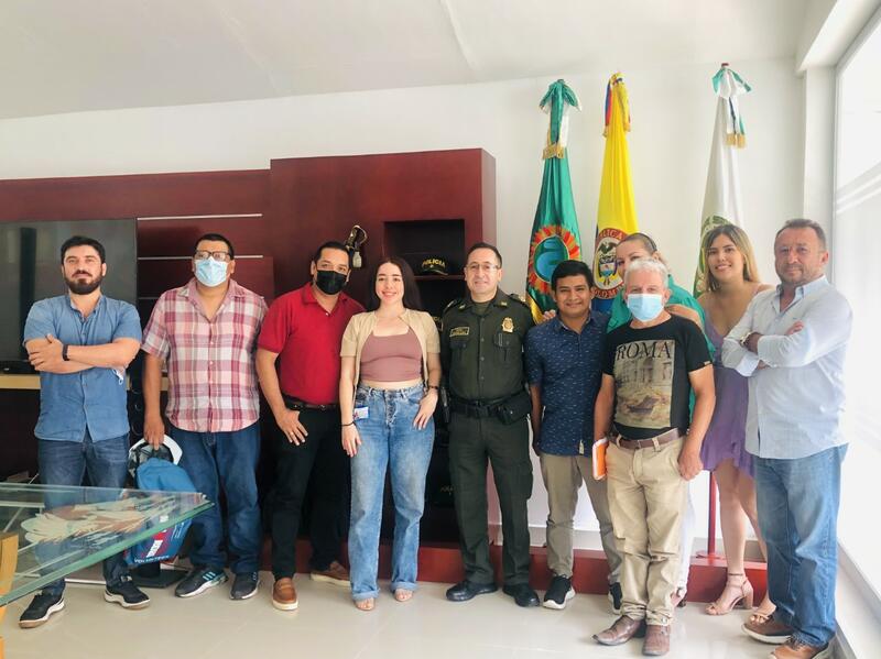 POLICÍA EN AMAZONAS EXALTÓ LA IMPORTANTE LABOR DE LOS PERIODISTAS EN SU DÍA