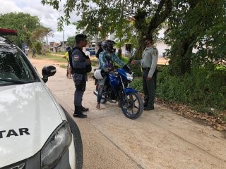 ’’SOMOS UNOS, SOMOS TODOS”, COMPROMETIDOS CON LA SEGURIDAD DEL TURISMO EN EL AMAZONAS ’’SOMOS UNOS, SOMOS TODOS”, COMPROMETIDOS CON LA SEGURIDAD DEL TURISMO EN EL AMAZONAS