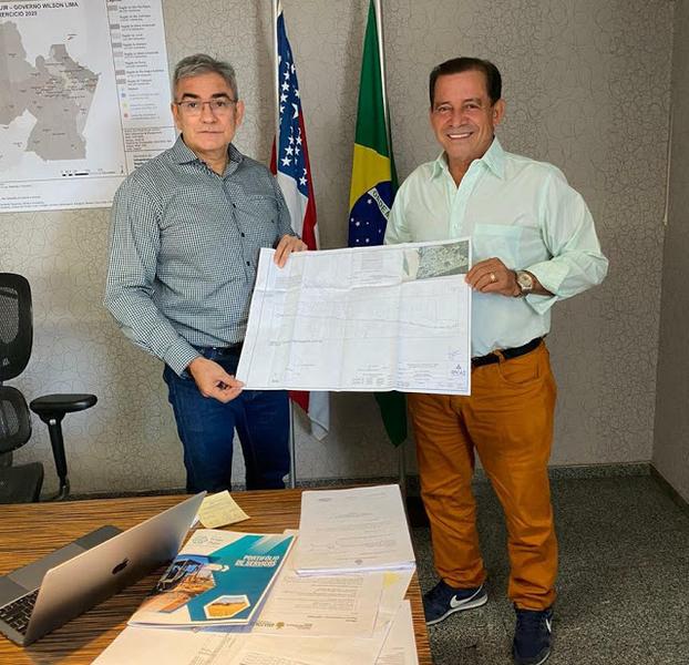 Prefeito de Tabatinga cumprindo sua agenda em Manaus Prefeito de Tabatinga cumprindo sua agenda em Manaus
