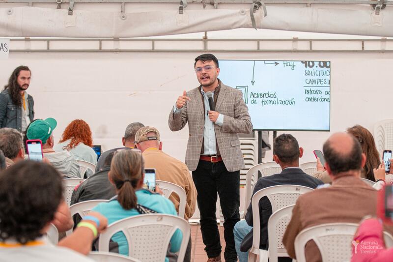 Acuerdos cafeteros impulsarán la Reforma Agraria