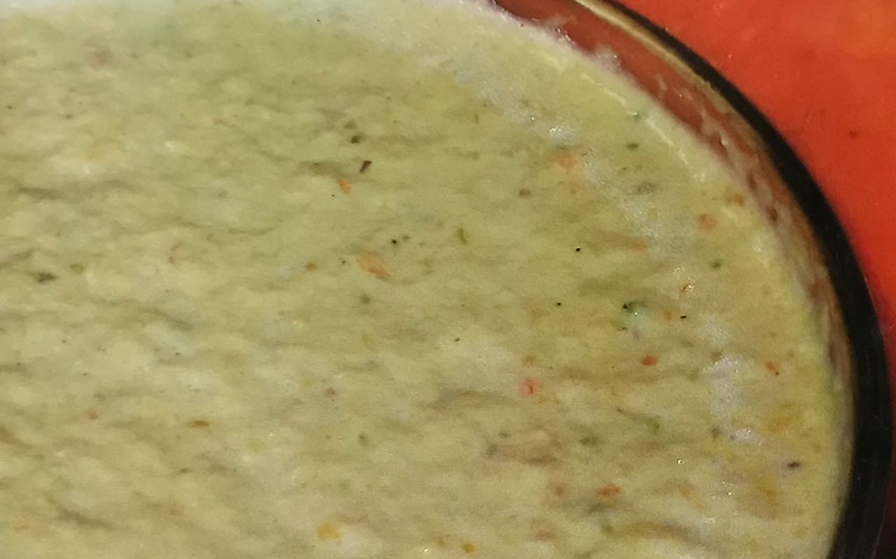 Plato de crema de rocoto