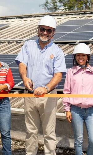 El SENA inaugura 16 plantas solares fotovoltaicas