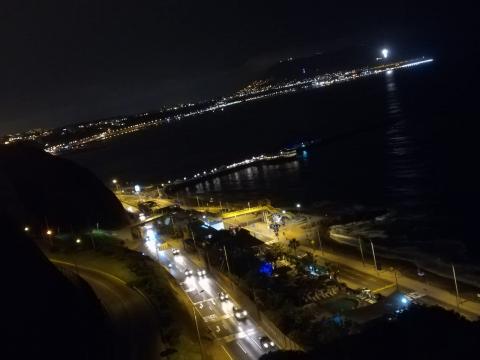 Costa Verde de noche