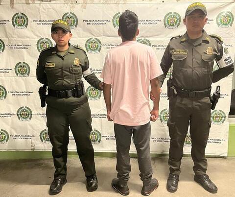 La Policía Nacional, aprehende en el Amazonas a un adolescente requerido por la justicia por presunto delito sexual.